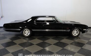 Oldsmobile-Starfire-1966-Coupe-12