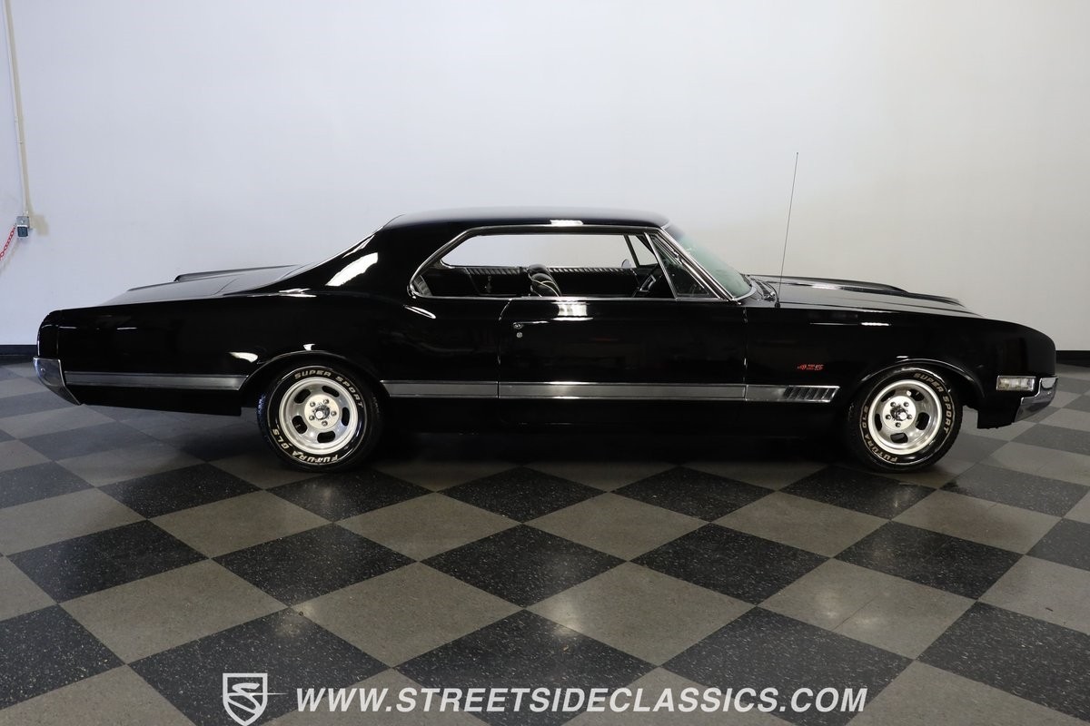 Oldsmobile-Starfire-1966-Coupe-12