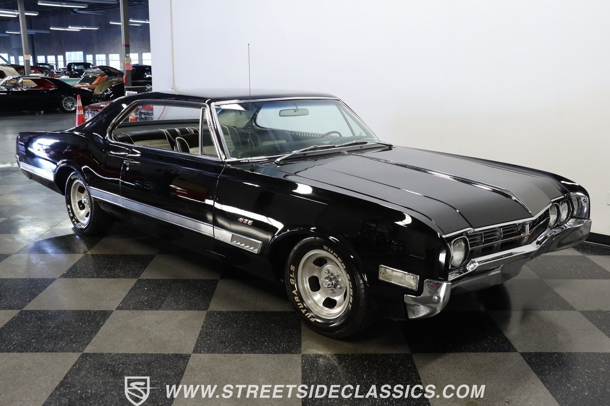 Oldsmobile-Starfire-1966-Coupe-13