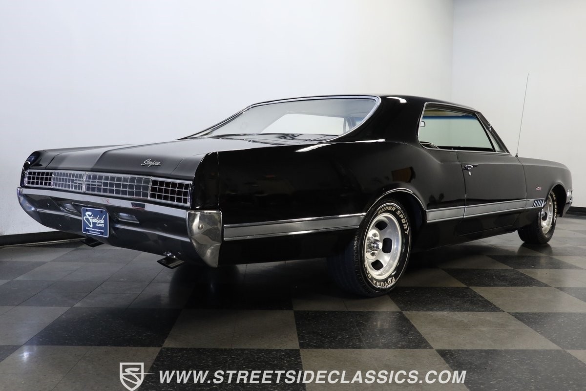 Oldsmobile-Starfire-1966-Coupe-25