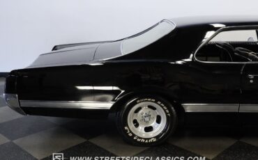 Oldsmobile-Starfire-1966-Coupe-27