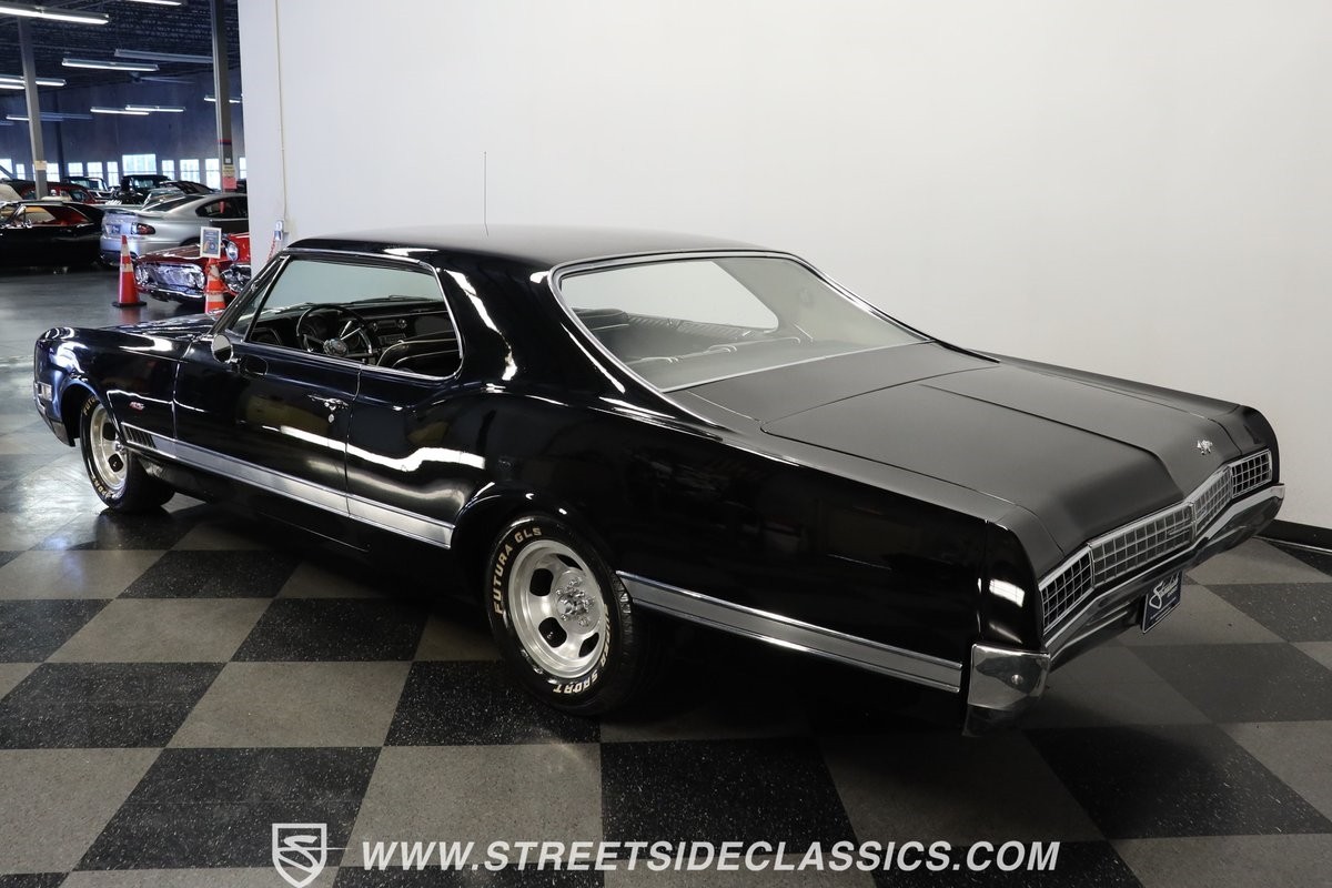 Oldsmobile-Starfire-1966-Coupe-6