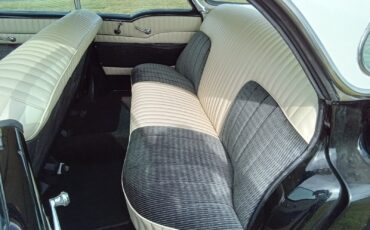 Oldsmobile-Supper-88-Holiday-1956-Coupe-15