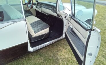 Oldsmobile-Supper-88-Holiday-1956-Coupe-22