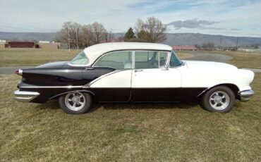 Oldsmobile-Supper-88-Holiday-1956-Coupe-27