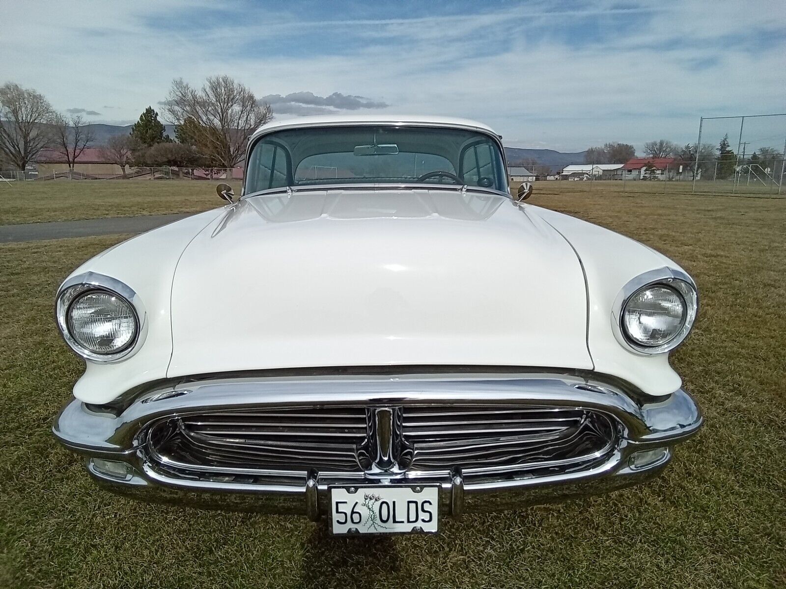 Oldsmobile-Supper-88-Holiday-1956-Coupe-32