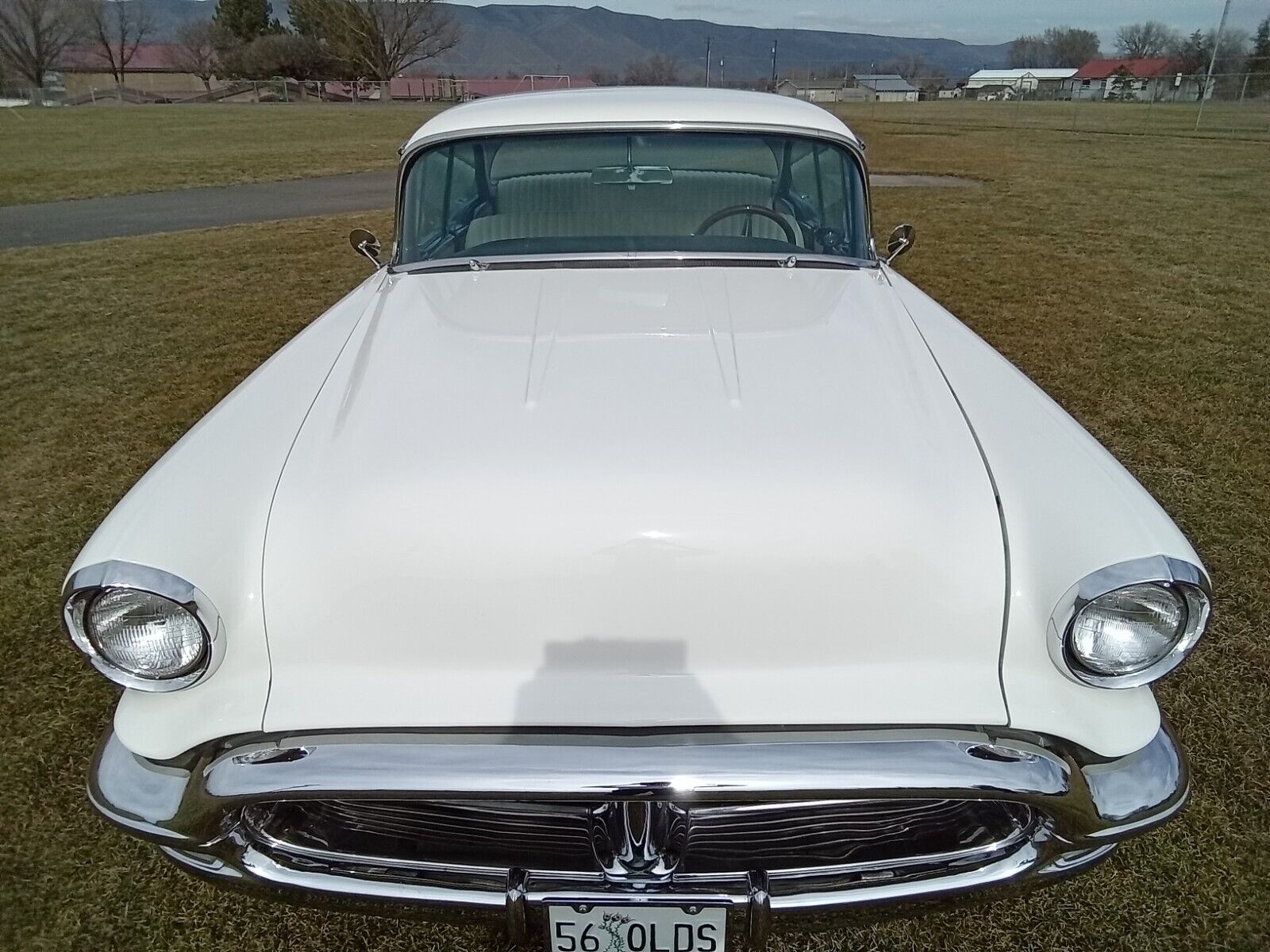 Oldsmobile-Supper-88-Holiday-1956-Coupe-33