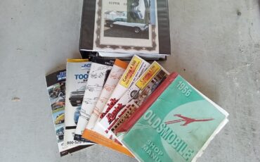 Oldsmobile-Supper-88-Holiday-1956-Coupe-38