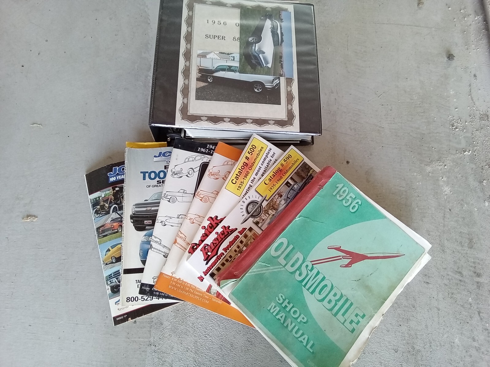 Oldsmobile-Supper-88-Holiday-1956-Coupe-38