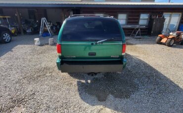 Oldsmobile-bravada-1990-green-5