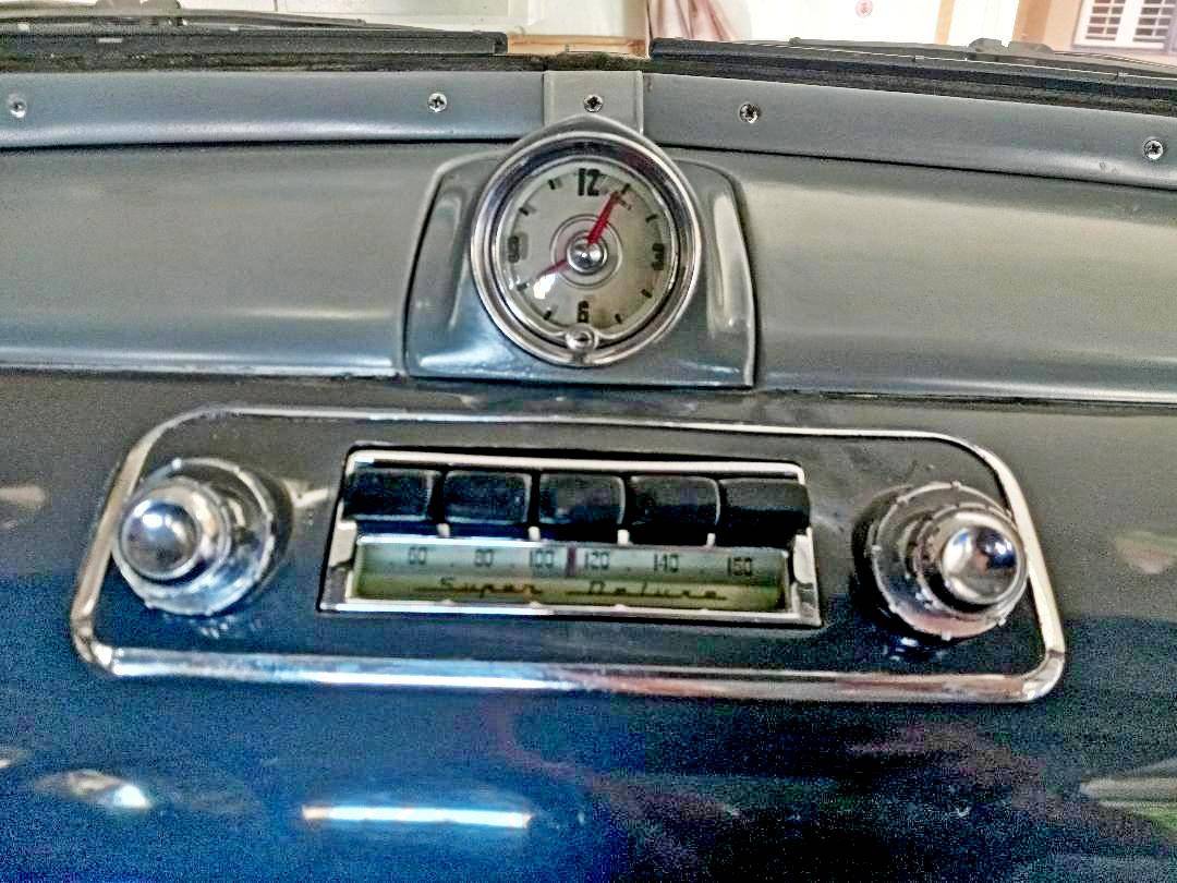 Oldsmobile-club-coupe-1950-14