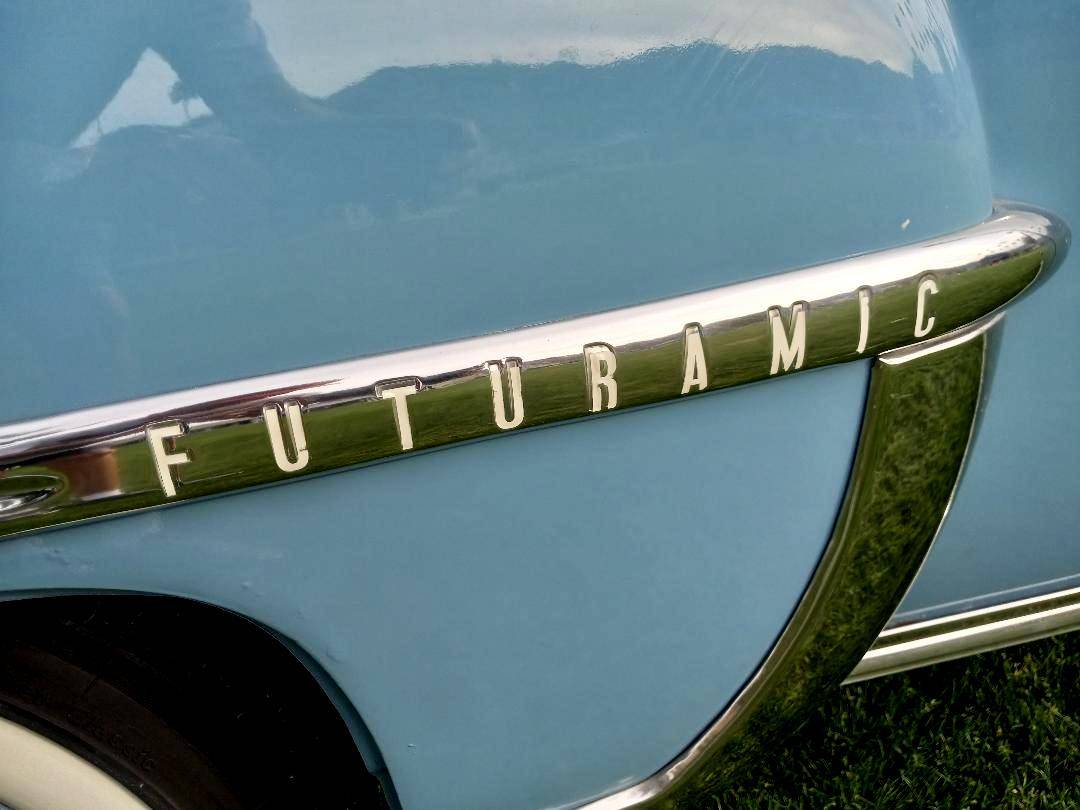 Oldsmobile-club-coupe-1950-21