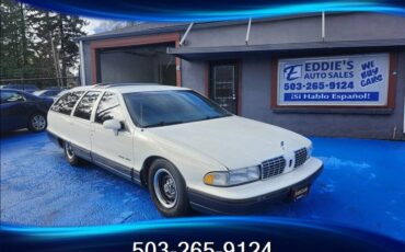 Oldsmobile-custom-cruiser-1992-white-25