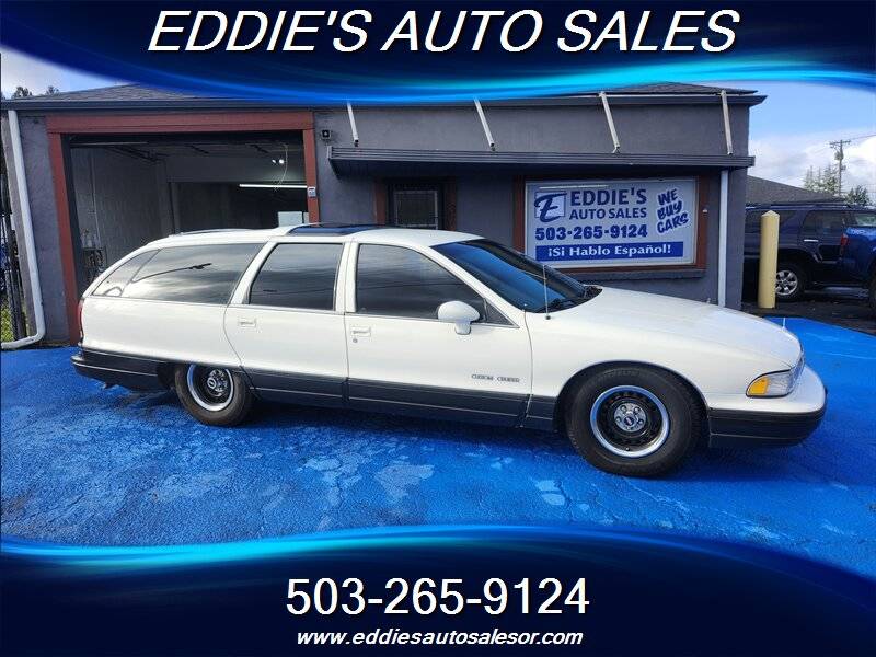 Oldsmobile-custom-cruiser-1992-white-36