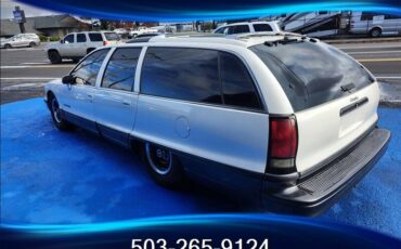 Oldsmobile-custom-cruiser-1992-white-41