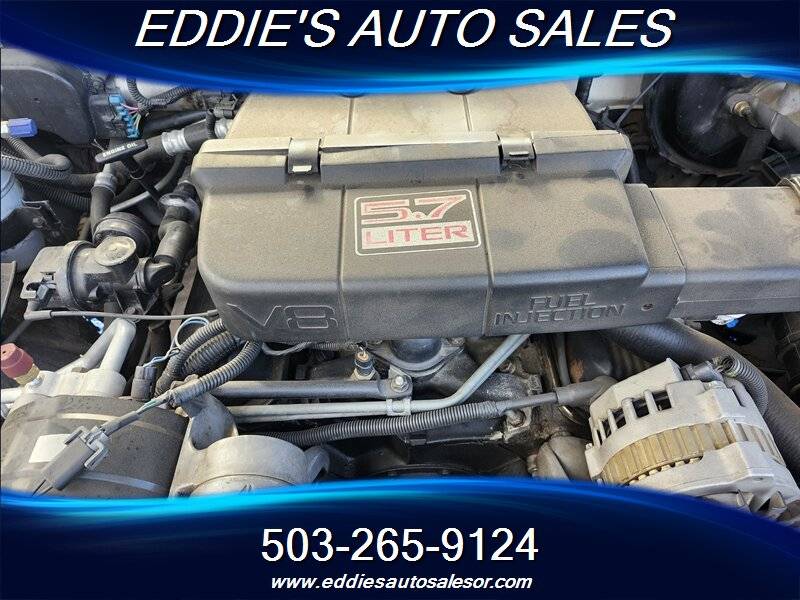 Oldsmobile-custom-cruiser-1992-white-51