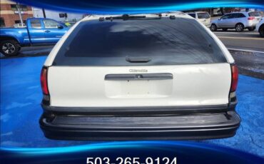 Oldsmobile-custom-cruiser-1992-white-93