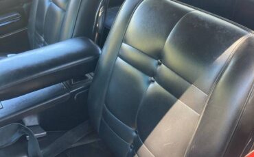 Oldsmobile-cutlass-1965-red-13