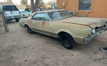 Oldsmobile-cutlass-1966-13