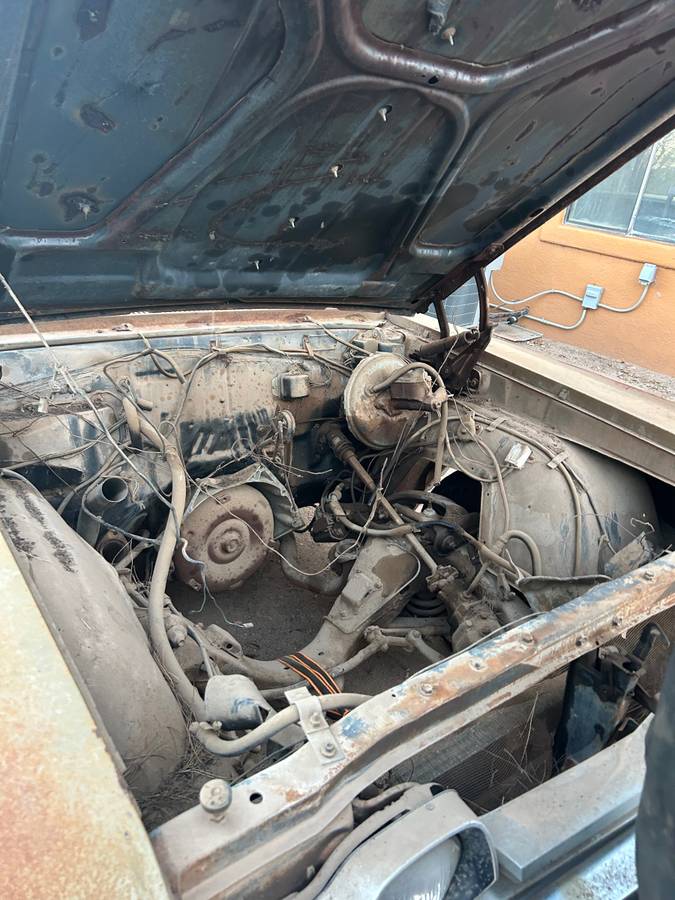 Oldsmobile-cutlass-1966-17