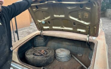 Oldsmobile-cutlass-1966-7