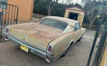 Oldsmobile-cutlass-1966-8