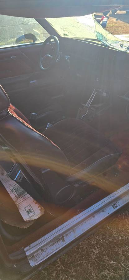 Oldsmobile-cutlass-1979-black-7