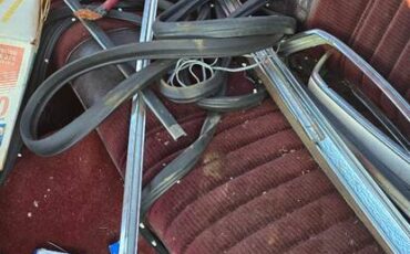 Oldsmobile-cutlass-1979-black-8