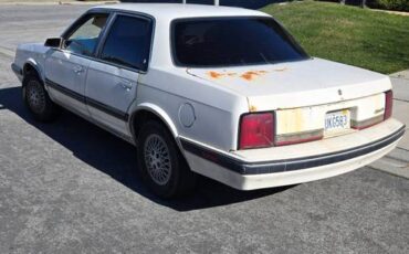 Oldsmobile-cutlass-1989-3