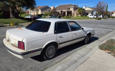Oldsmobile-cutlass-1989