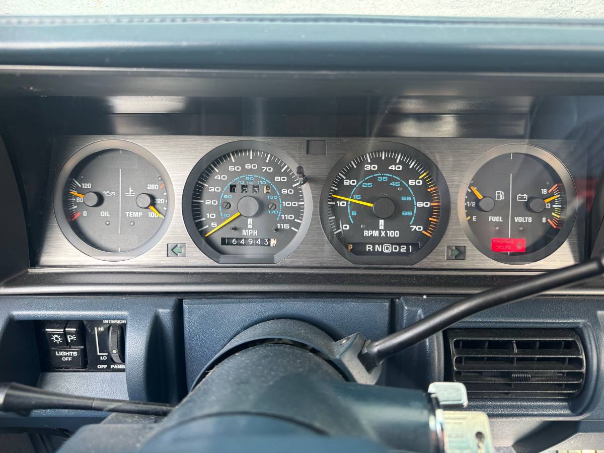 Oldsmobile-cutlass-1992-blue-11