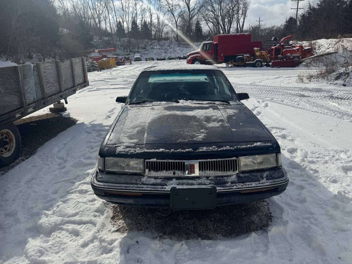 Oldsmobile-cutlass-1992-blue-13