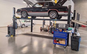 Oldsmobile-cutlass-calais-1983-black-14