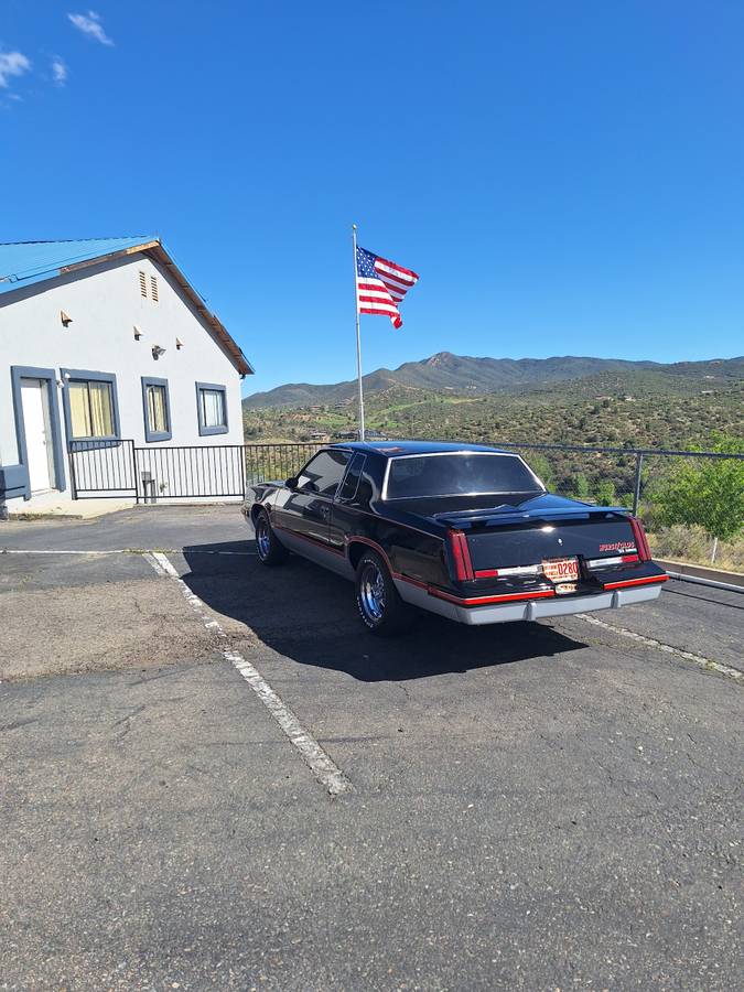 Oldsmobile-cutlass-calais-1983-black-15