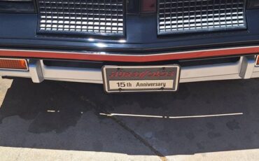 Oldsmobile-cutlass-calais-1983-black-17