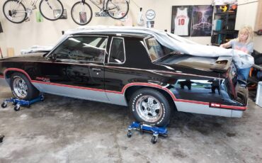 Oldsmobile-cutlass-calais-1983-black-3