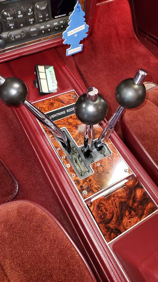 Oldsmobile-cutlass-calais-1983-black-6