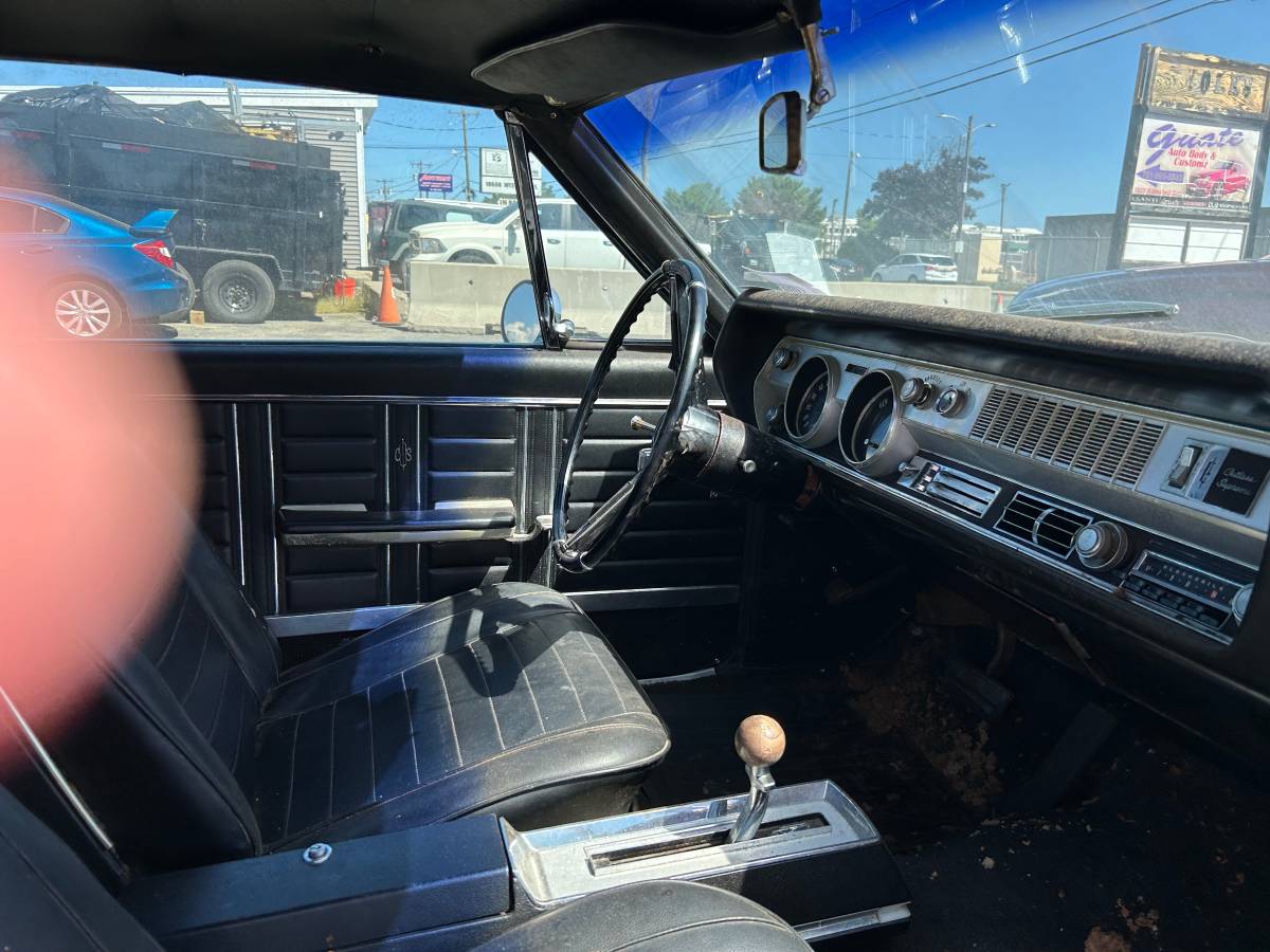 Oldsmobile-cutlass-supreme-1967-brown-2