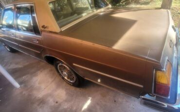 Oldsmobile-delta-88-royale-brougham-1985-brown-1