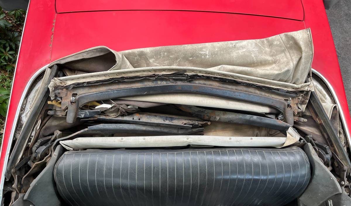 Oldsmobile-delta-88-royale-convertible-1972-red-4