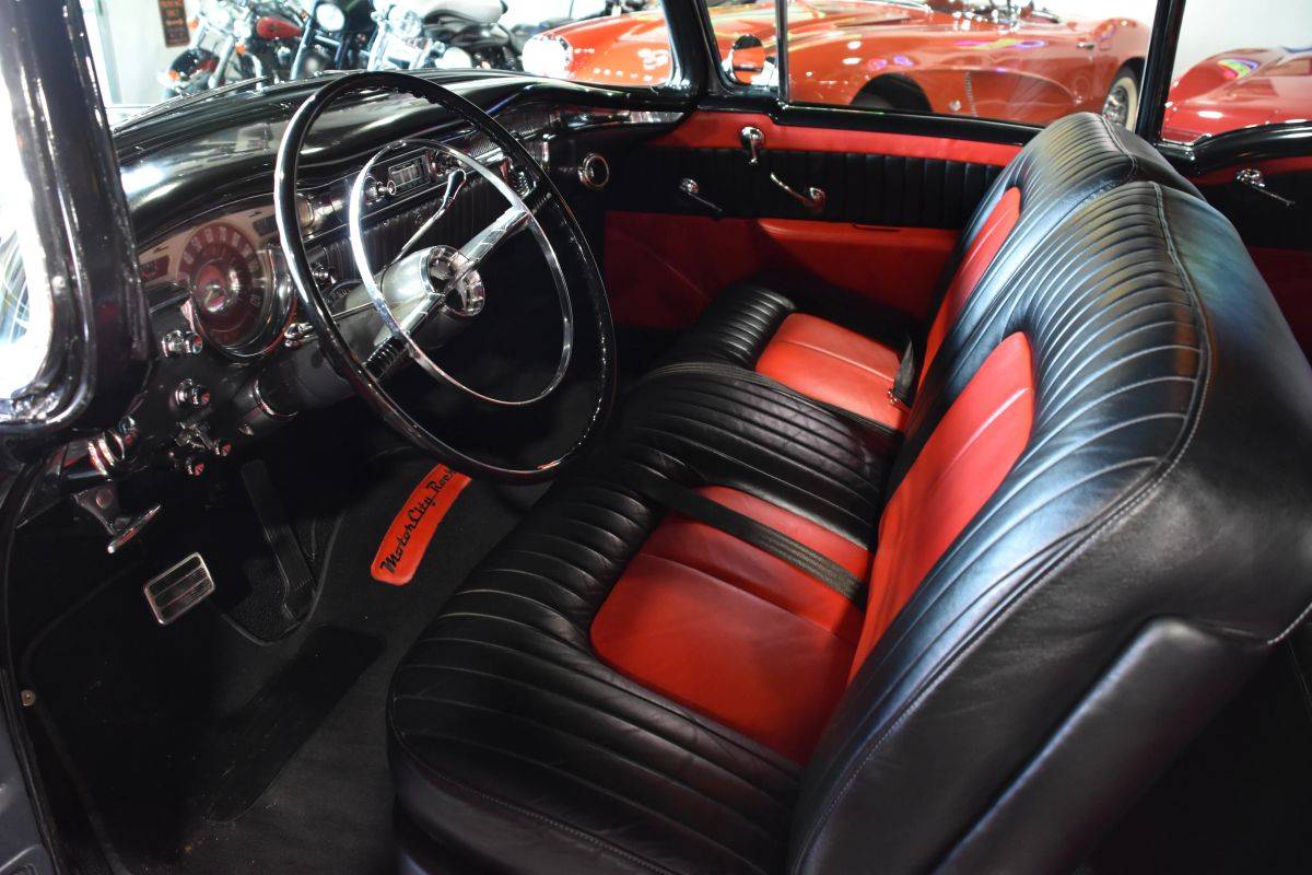 Oldsmobile-holiday-88-1955-black-10