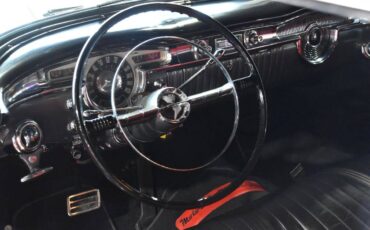 Oldsmobile-holiday-88-1955-black-16