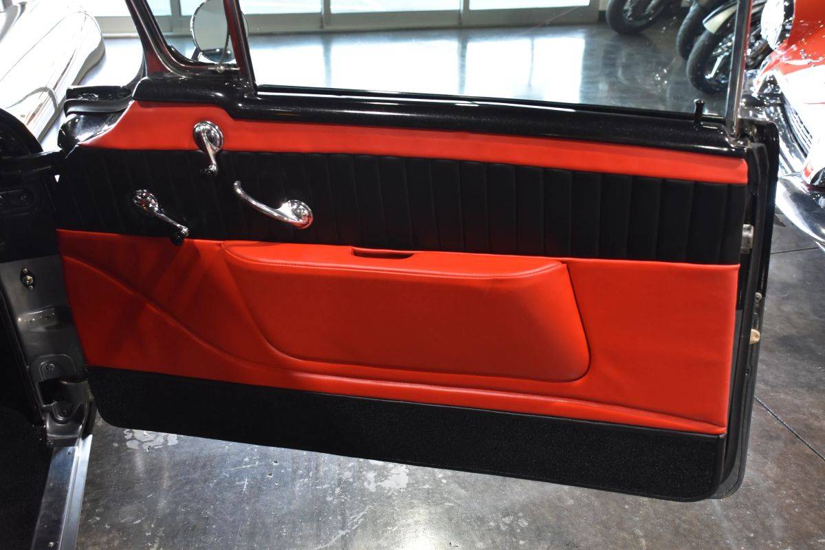 Oldsmobile-holiday-88-1955-black-19