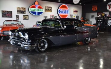 Oldsmobile-holiday-88-1955-black