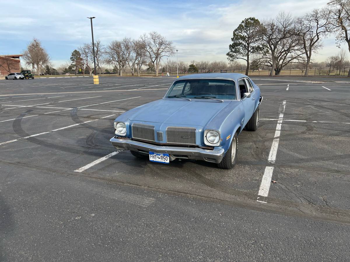 Oldsmobile-omega-1973-blue-1