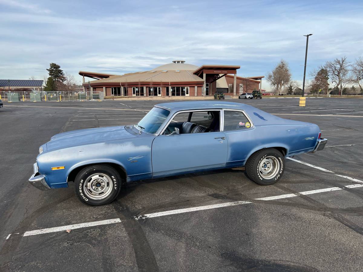 Oldsmobile-omega-1973-blue-3