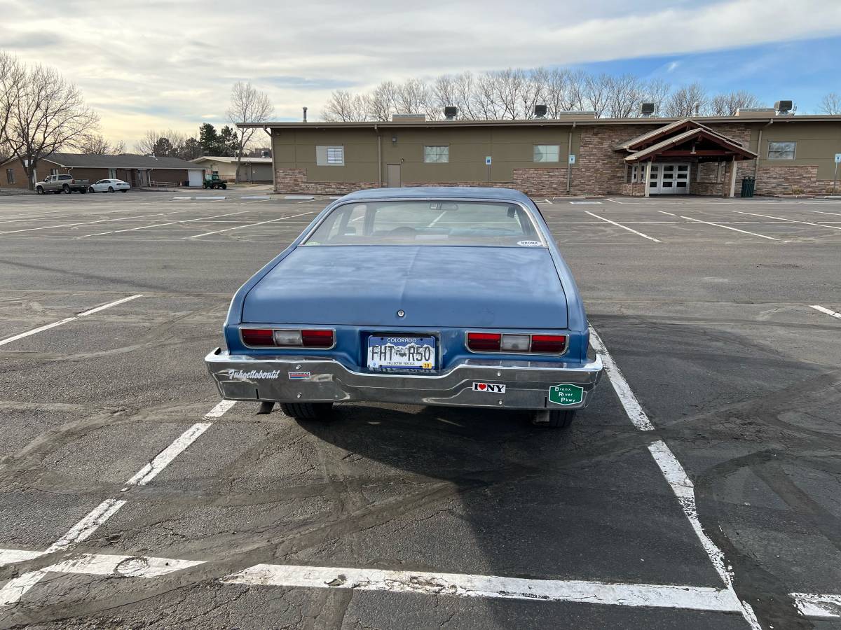 Oldsmobile-omega-1973-blue-4