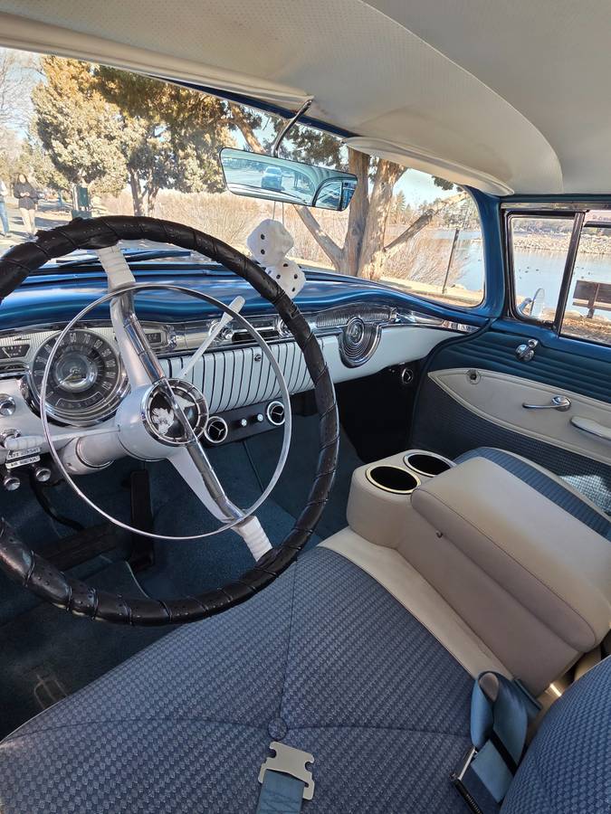 Oldsmobile-super-88-1955-15