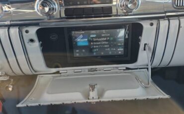 Oldsmobile-super-88-1955