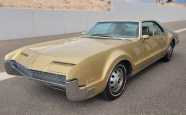Oldsmobile-toronado-1966-custom-14